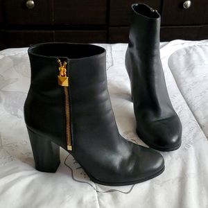 Michael kors ankle boots